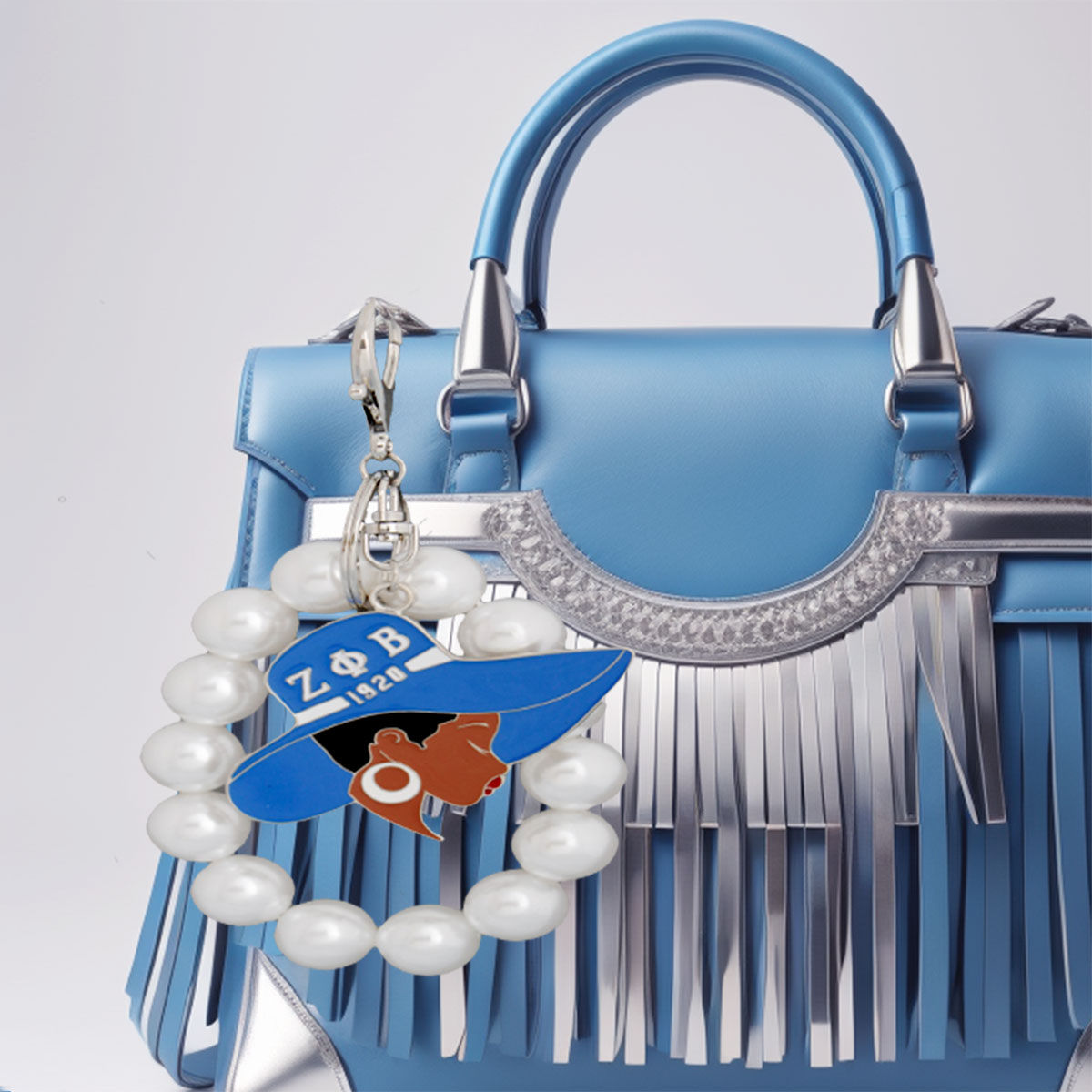 Blue White Hat Pearl Keychain ZPB