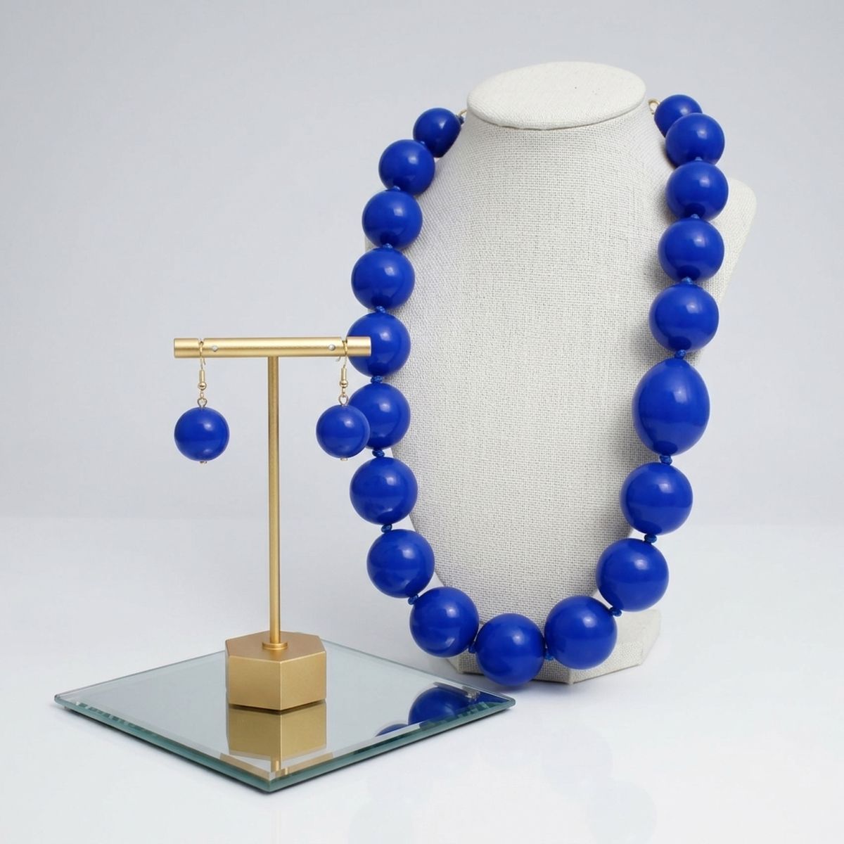Mod Style Royal Blue Chunky Bead Necklace
