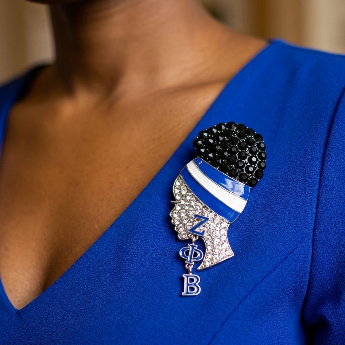 ZPB Rhinestone Blue White Woman Profile Brooch