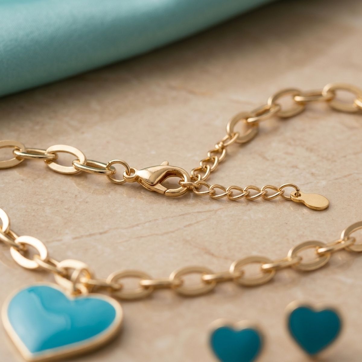 Turquoise Heart Pendant Gold Oval Chain Necklace