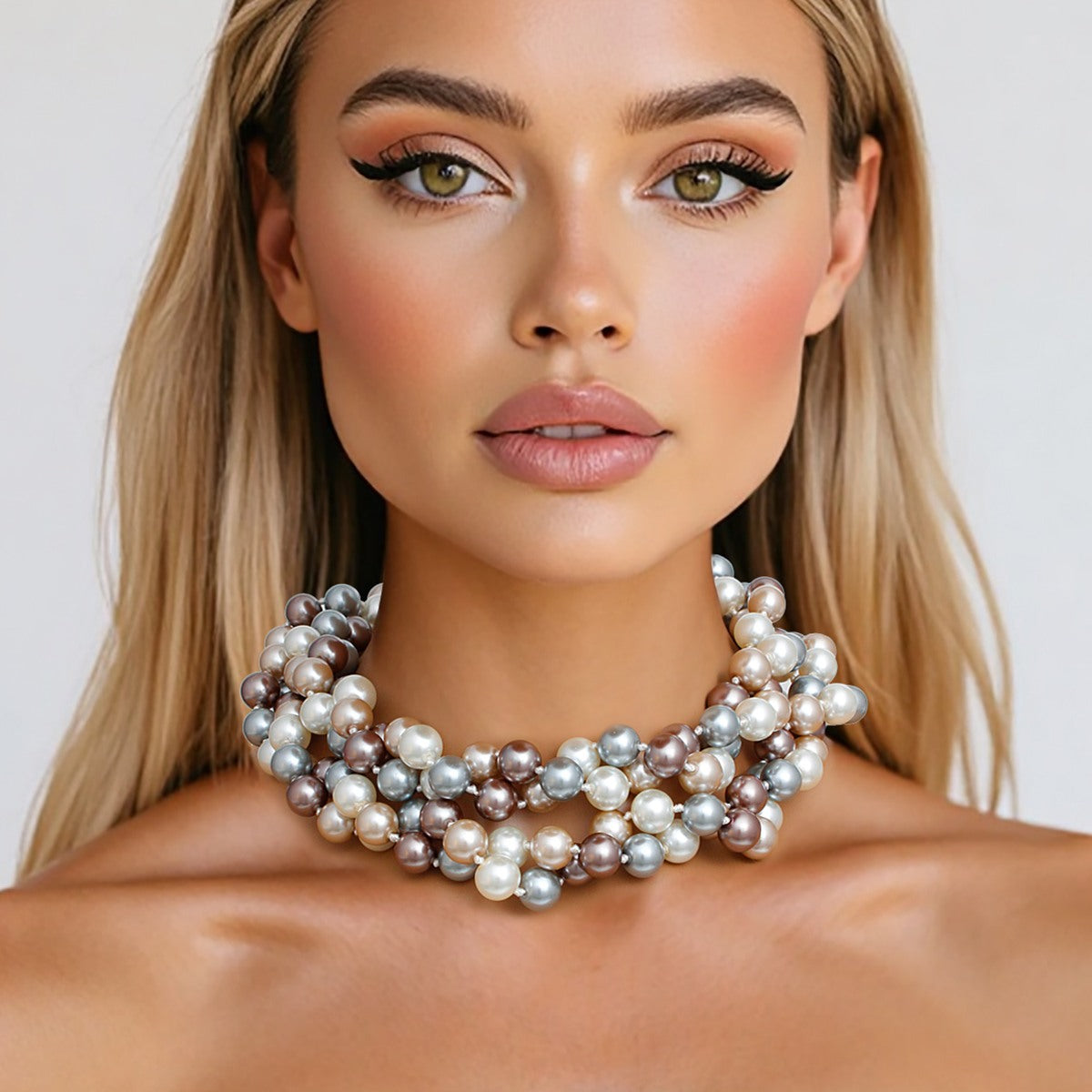 Collar sin fin de múltiples perlas de vidrio Coco Designer Style