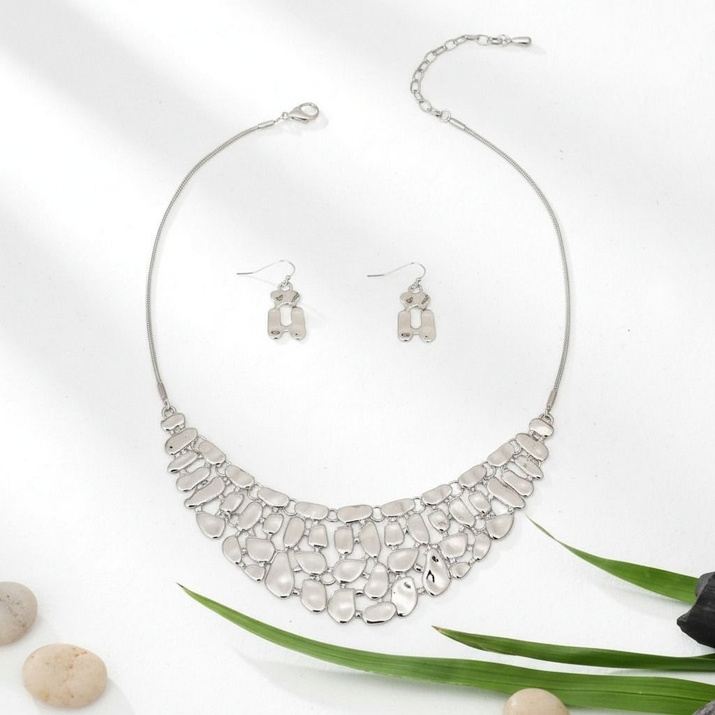Silver Metal Link Collar Set