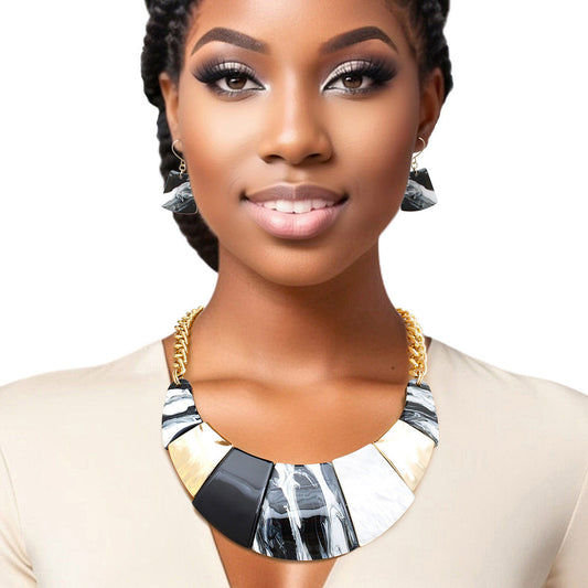 Necklace Marbled Black Bib and Chain for Women - Premium Wholesale Jewelry from Pinktown - Just $23! Shop now at chiquestyles