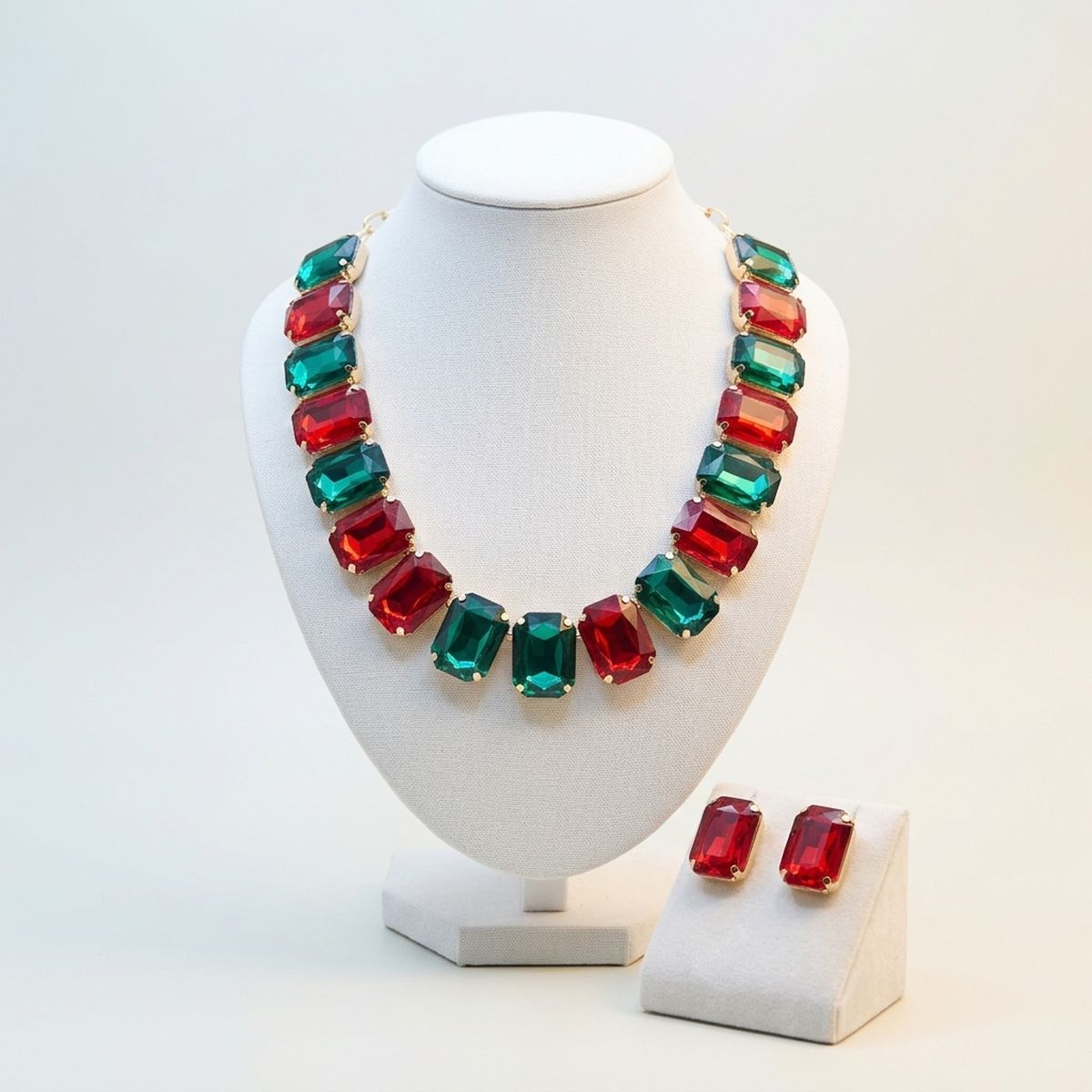 Holiday Red Green Glass Crystal Necklace Set