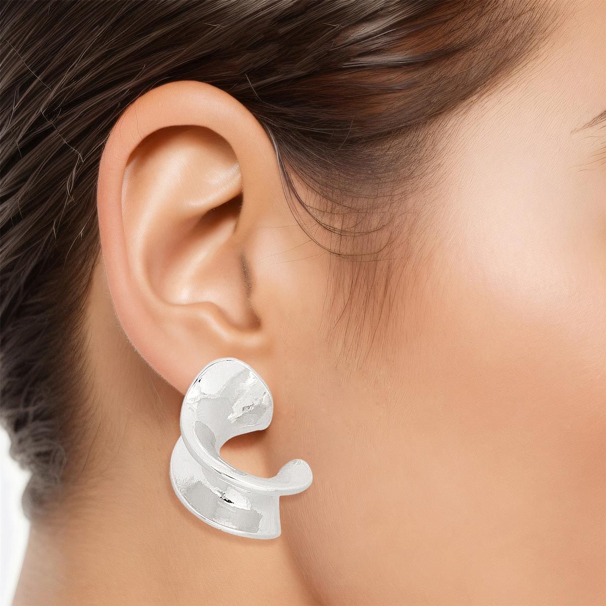 Drop Swirl Silhouette Silver Earrings for Women - Premium Wholesale Jewelry from Pinktown - Just $8! Shop now at chiquestyles