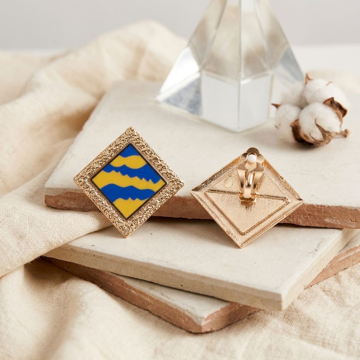 SGRHO Blue Wave Gold Framed Art Clip On Earrings