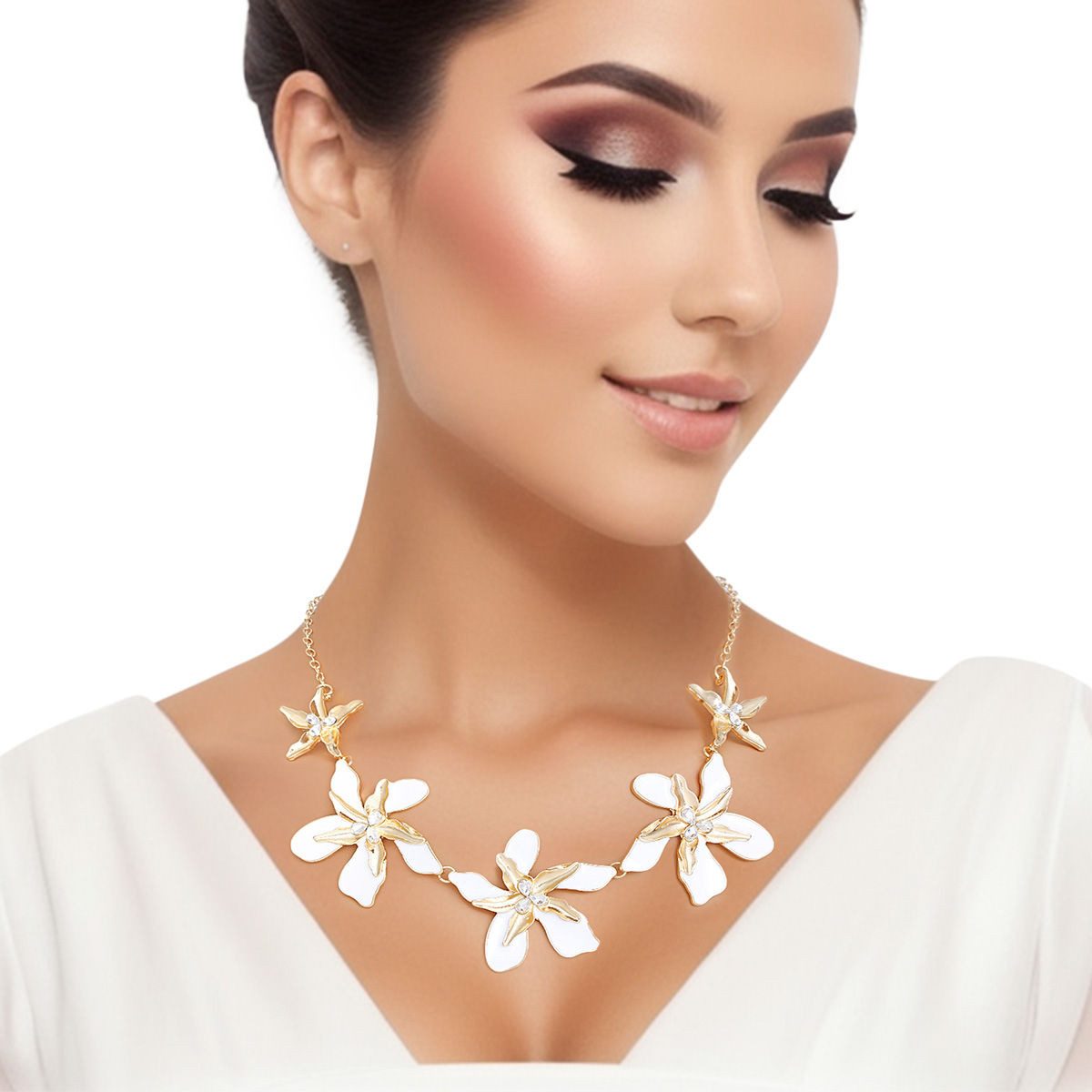 Necklace White Gold Tropical Flower for Women - Premium Wholesale Jewelry from Pinktown - Just $19! Shop now at chiquestyles