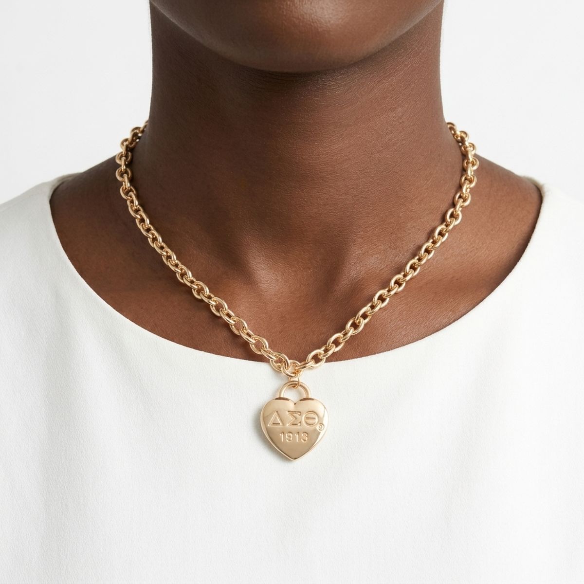 DST Gold 1913 Legacy Heart Lock Chain Necklace