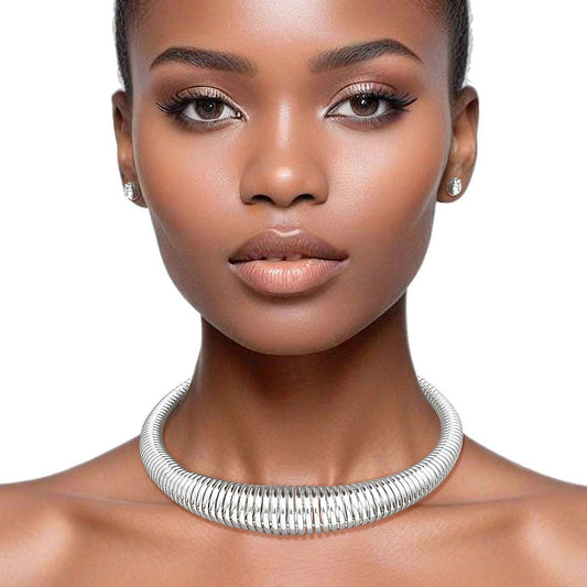 Choker Silver Spring Coil Necklace for Women - Premium Wholesale Jewelry from Pinktown - Just $13! Shop now at chiquestyles