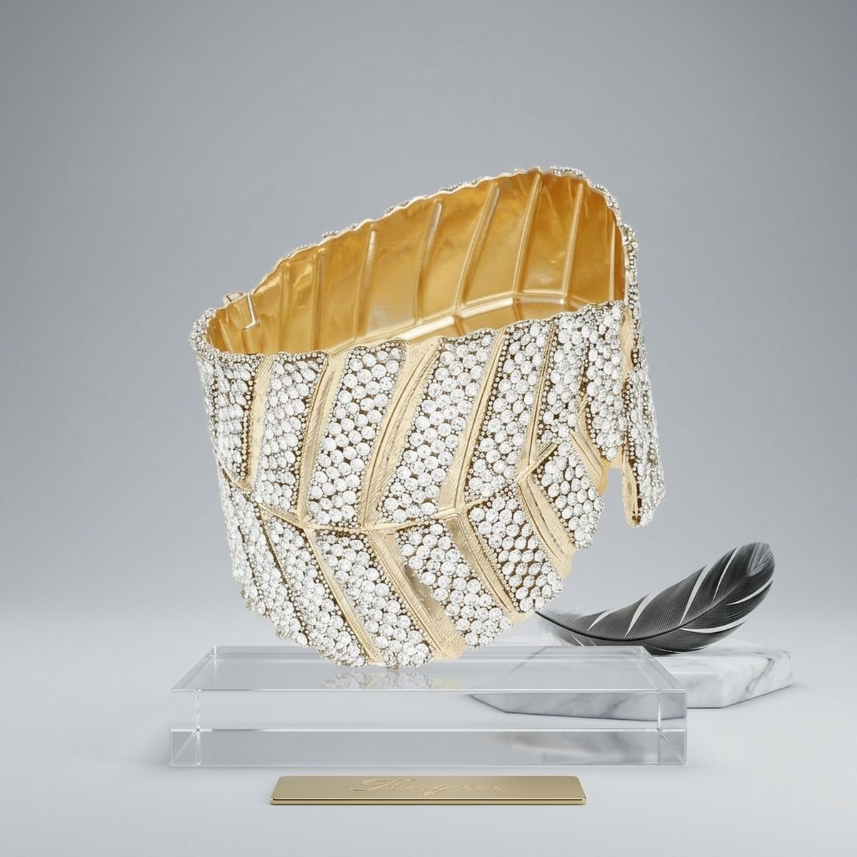 Cuff Garden Chic Encrusted Gold Leaf Bracelet