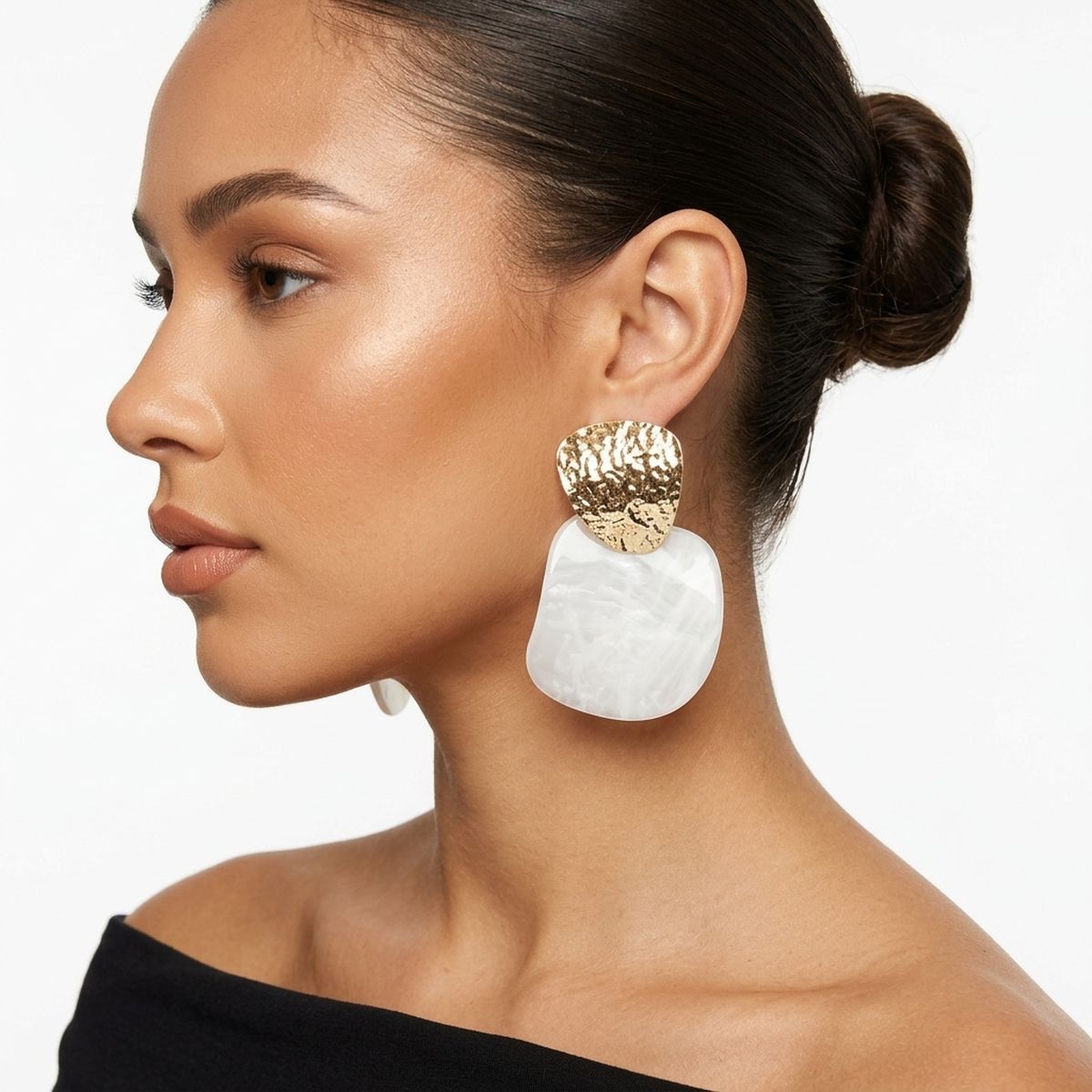 Hammered Gold & White Resin Drop Earrings