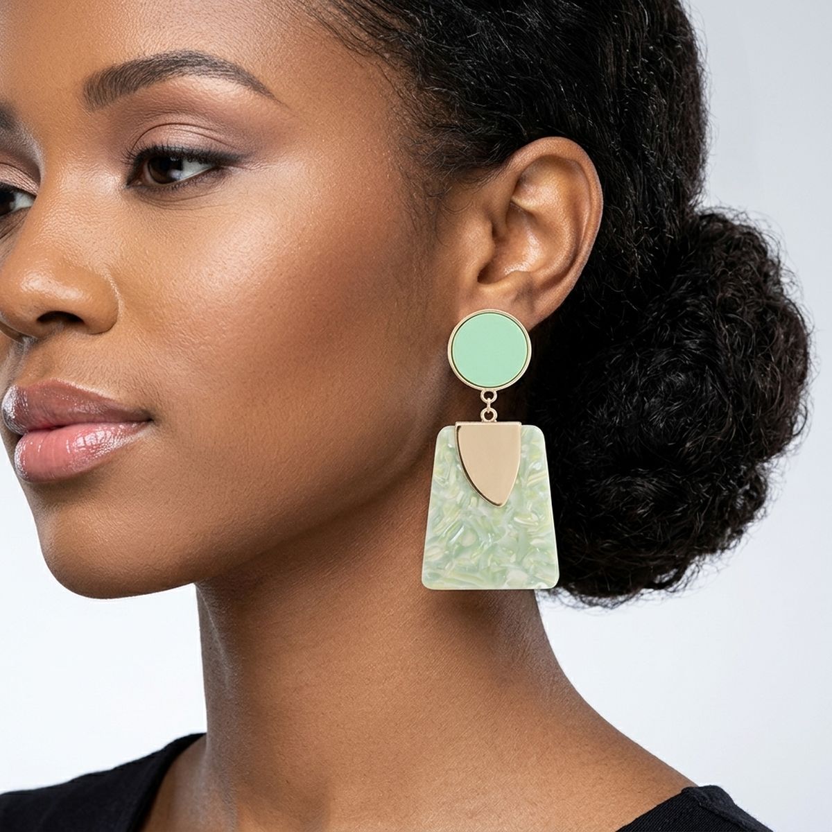 Drop Marbled Green Trendy Trapezoid Earrings