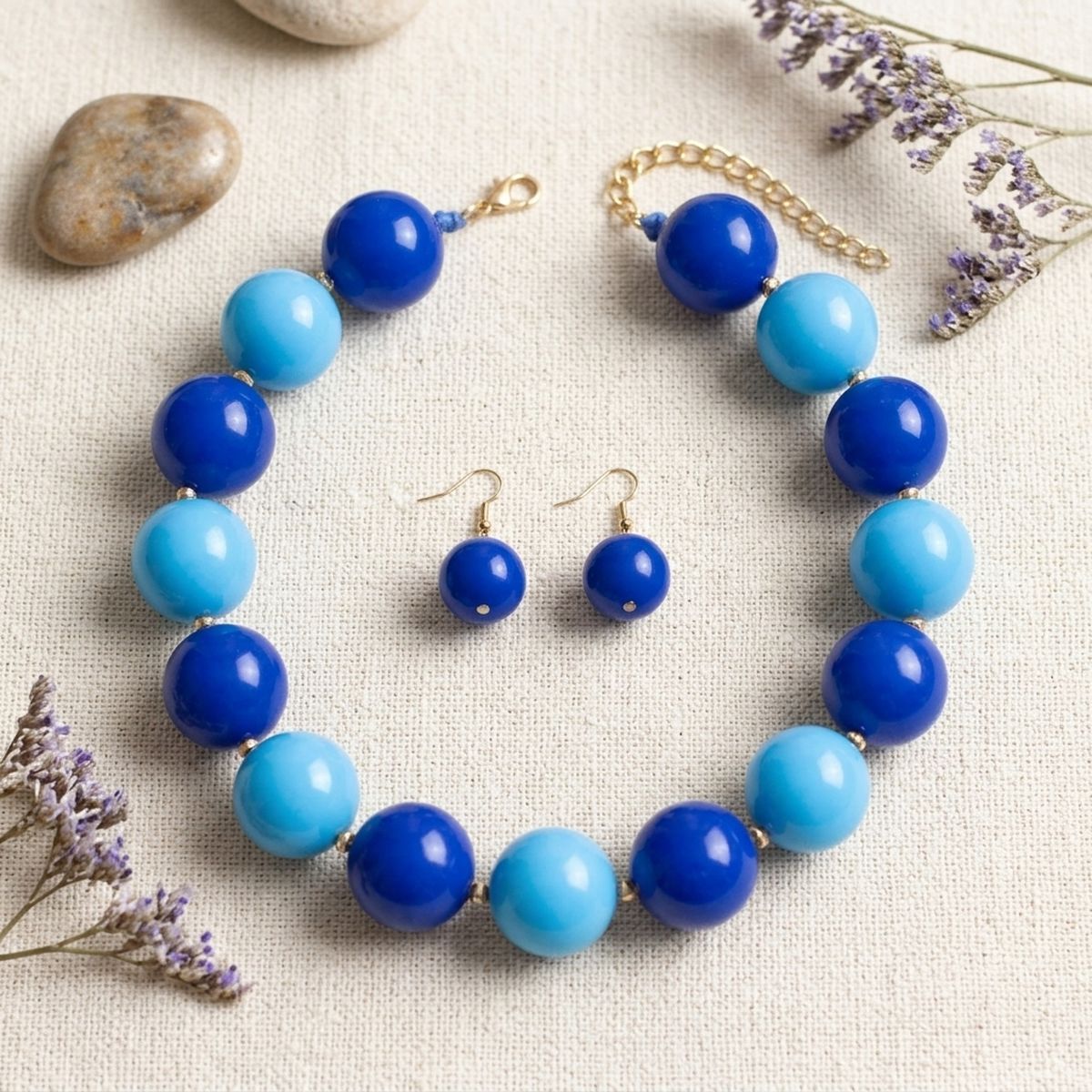 Mod Style Two Tone Blue Chunky Bead Necklace
