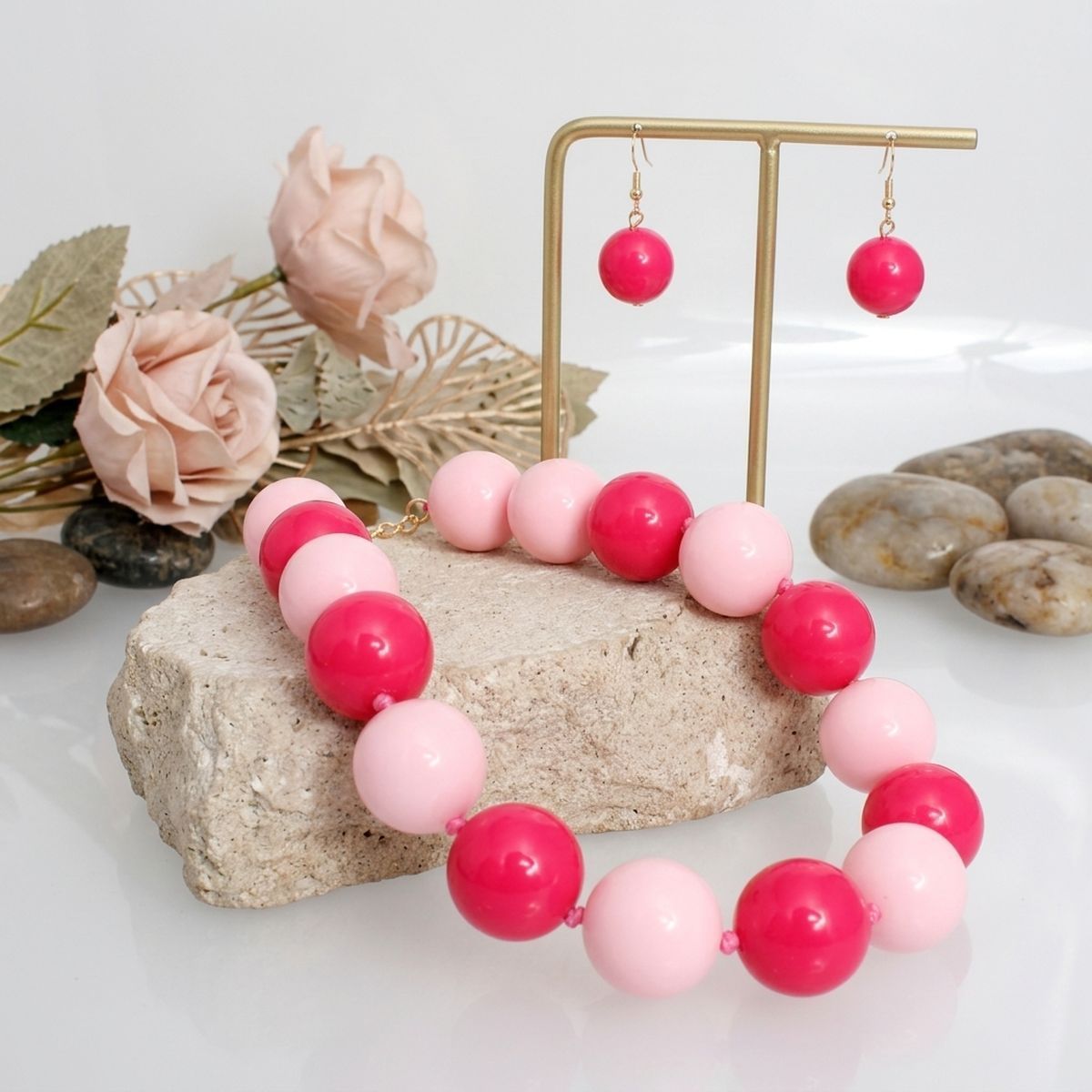 Mod Style Two Tone Pink Chunky Bead Necklace