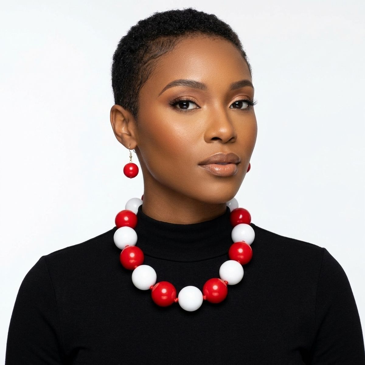 Mod Style Two Tone Red White Chunky Bead Necklace