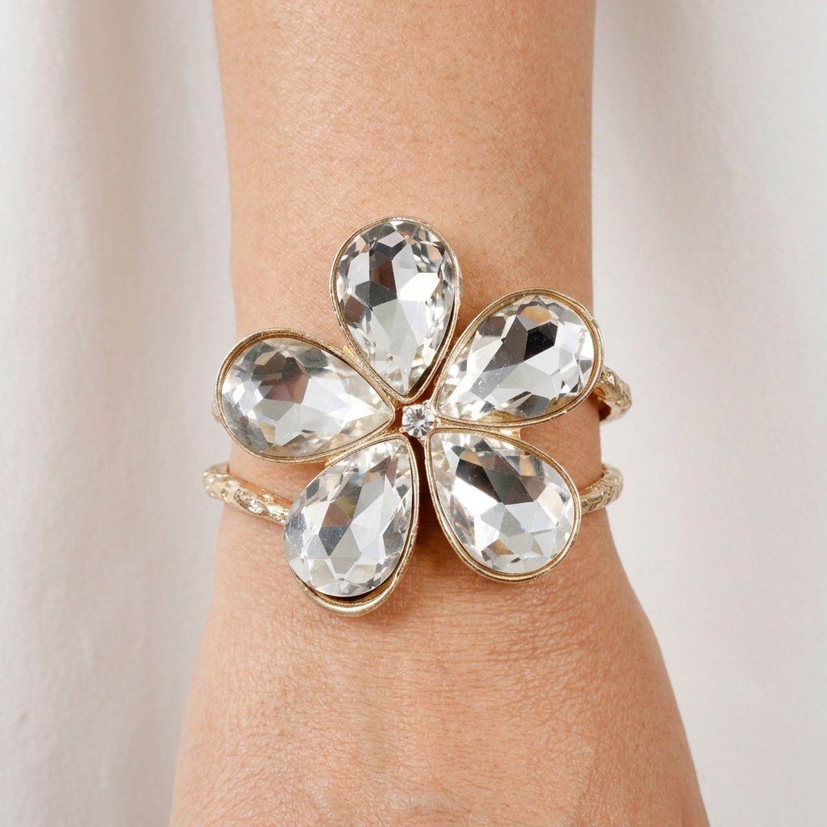 Gold Glass Crystal Daisy Flower Cuff Bracelet