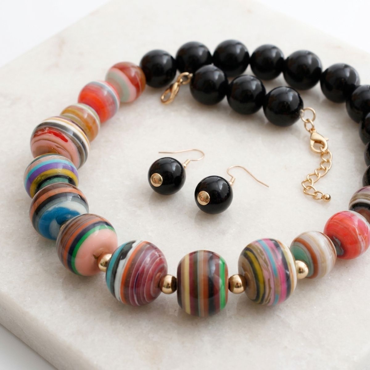 Multicolor Striped Resin Chunky Beaded Necklace