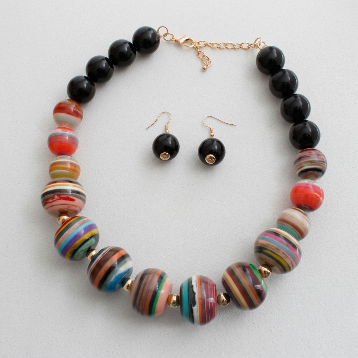 Multicolor Striped Resin Chunky Beaded Necklace