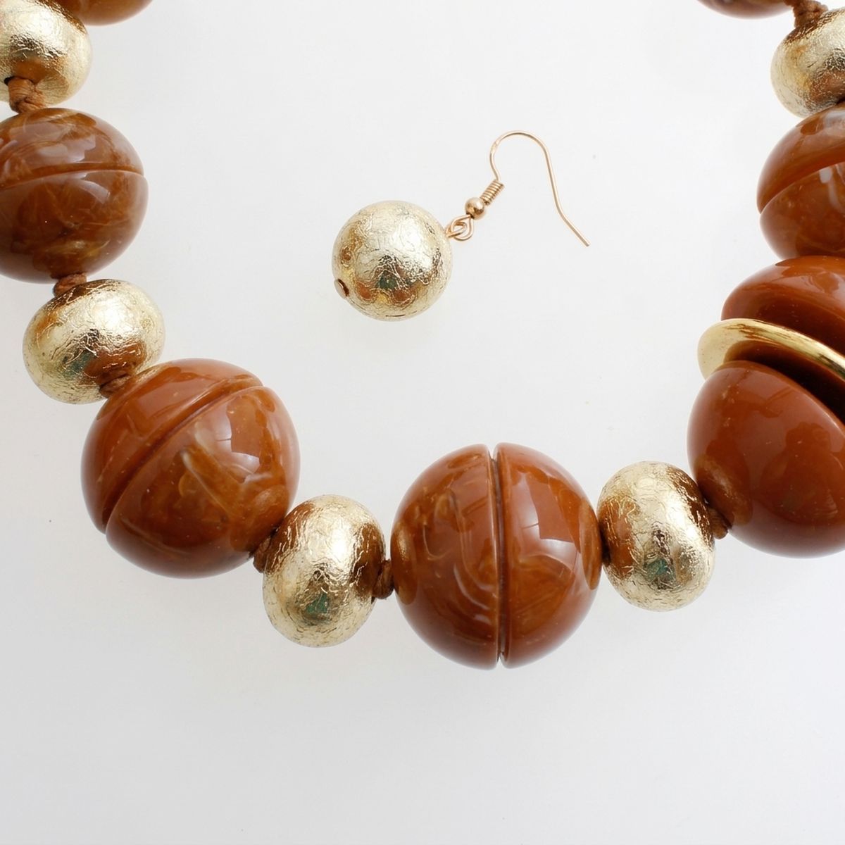 Swirled Caramel Brown Marble Chunky Bead Necklace