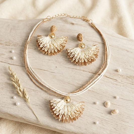 Creamy Browns Fanned Raffia Pendant Necklace Set