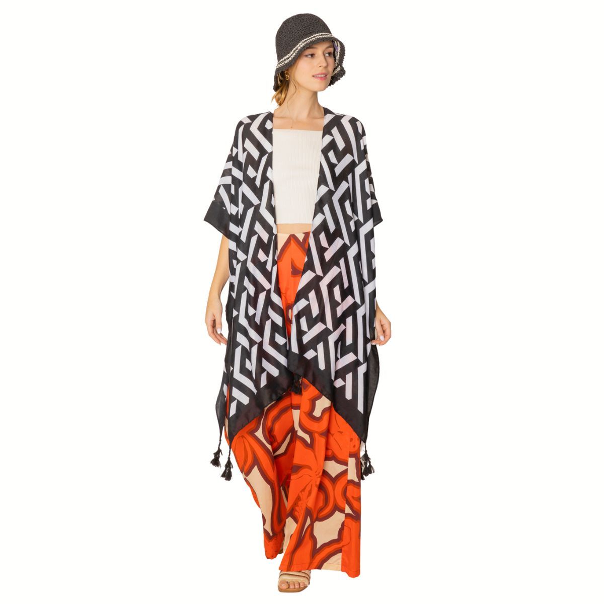 Kimono Geo Print Black and White for Women - Premium Wholesale Fashion Accessories from Pinktown - Just $22! Shop now at chiquestyles