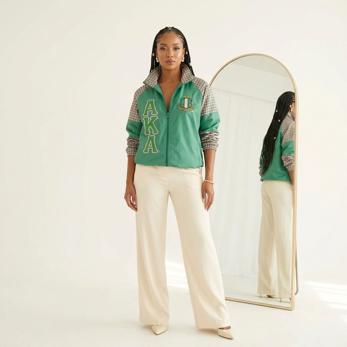 AKA Greek Apparel Small Green Windbreaker Jacket