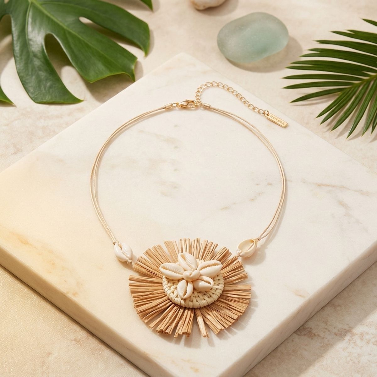 Brown Shell Raffia Pendant Set