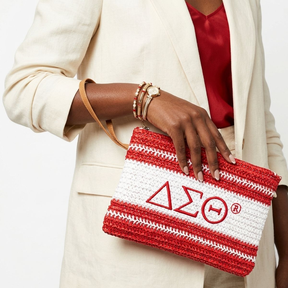 DST Faded Red White Raffia Embroidered Pouch Bag