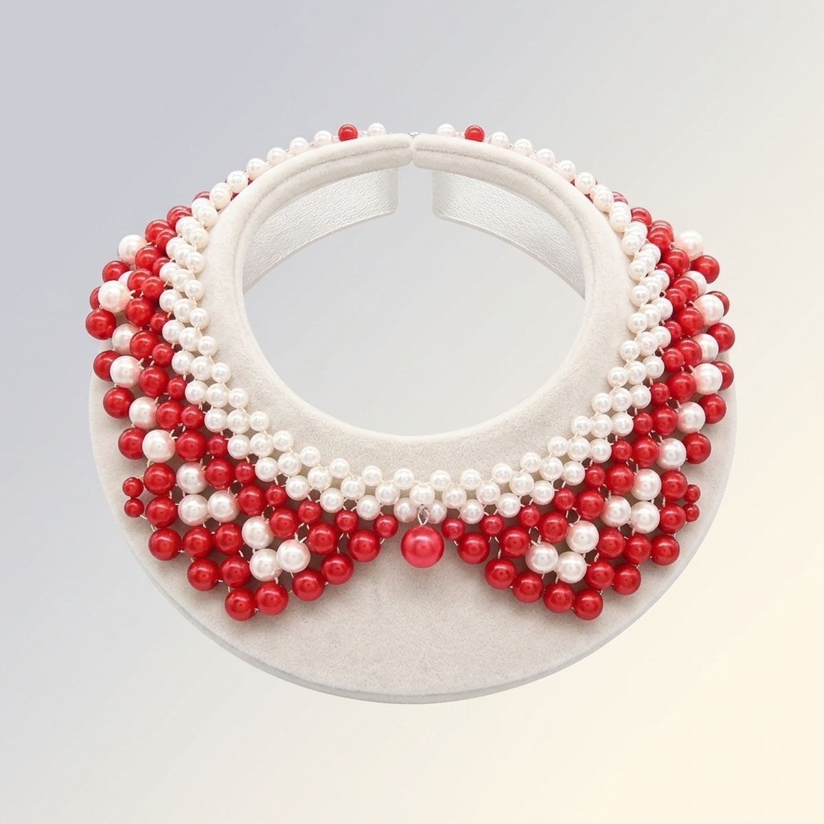 DST Scalloped Red White Pearl Collar Necklace