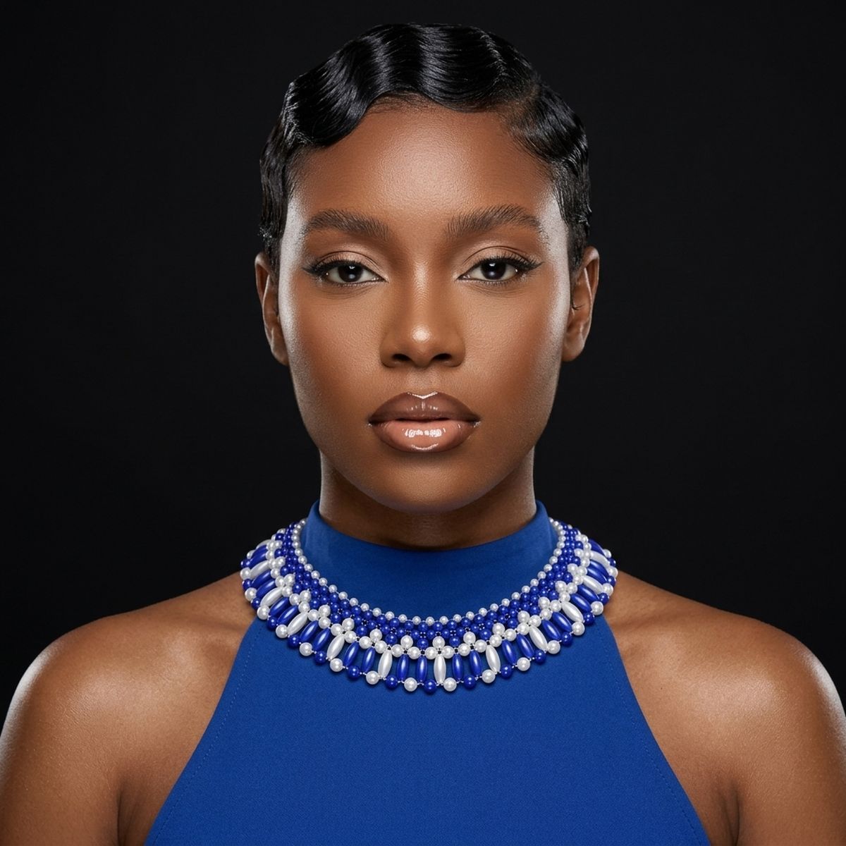 ZPB Blue and White Oval Pearl Collar Necklace