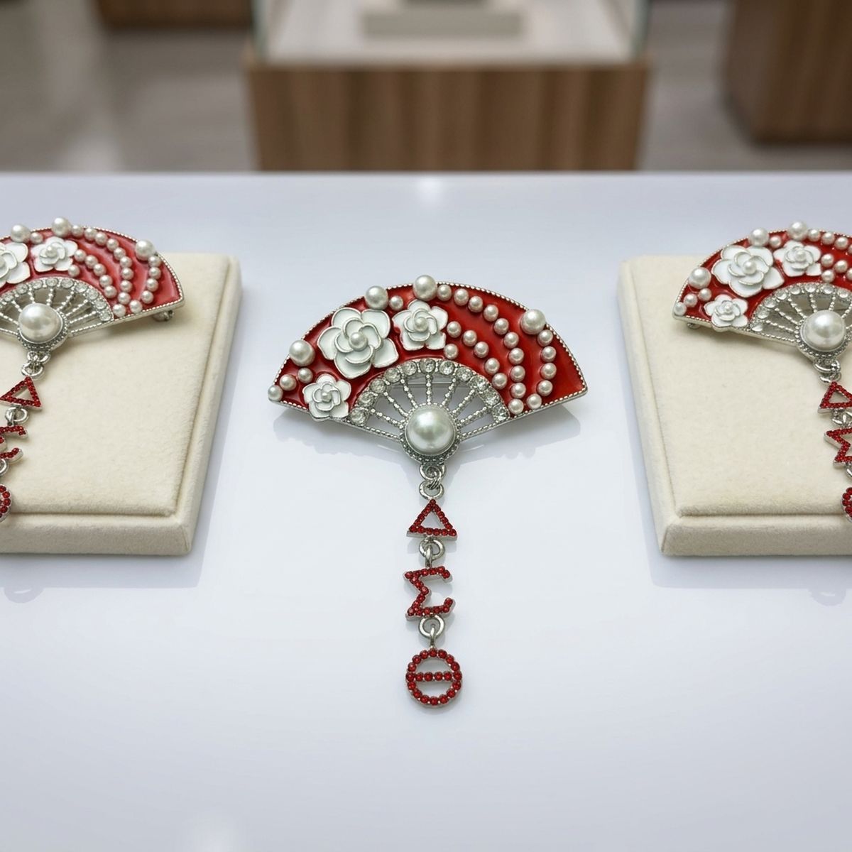 DST Red Floral Pearl Hanfu Fan Dangle Brooch Pin