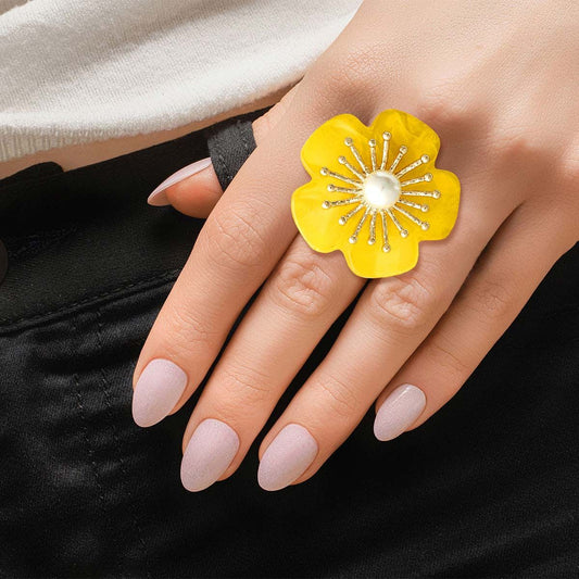 Marbled Yellow Flower Gold Ring|Stretch to Fit - Premium Wholesale Jewelry from Pinktown - Just $12! Shop now at chiquestyles