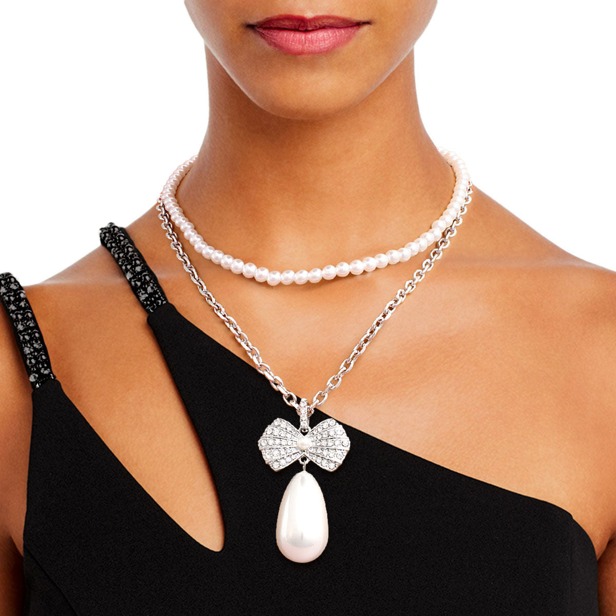 Double Layer Pearl Bow Silver Necklace - Premium Wholesale Jewelry from Pinktown - Just $17! Shop now at chiquestyles