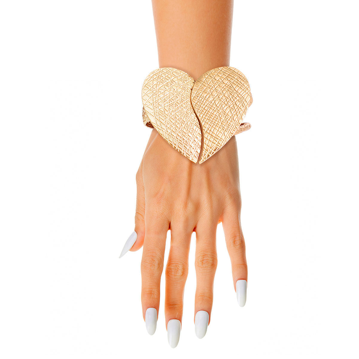 Gold Scratched Heart Chunky Cuff - Premium Wholesale Jewelry from Pinktown - Just $17! Shop now at chiquestyles