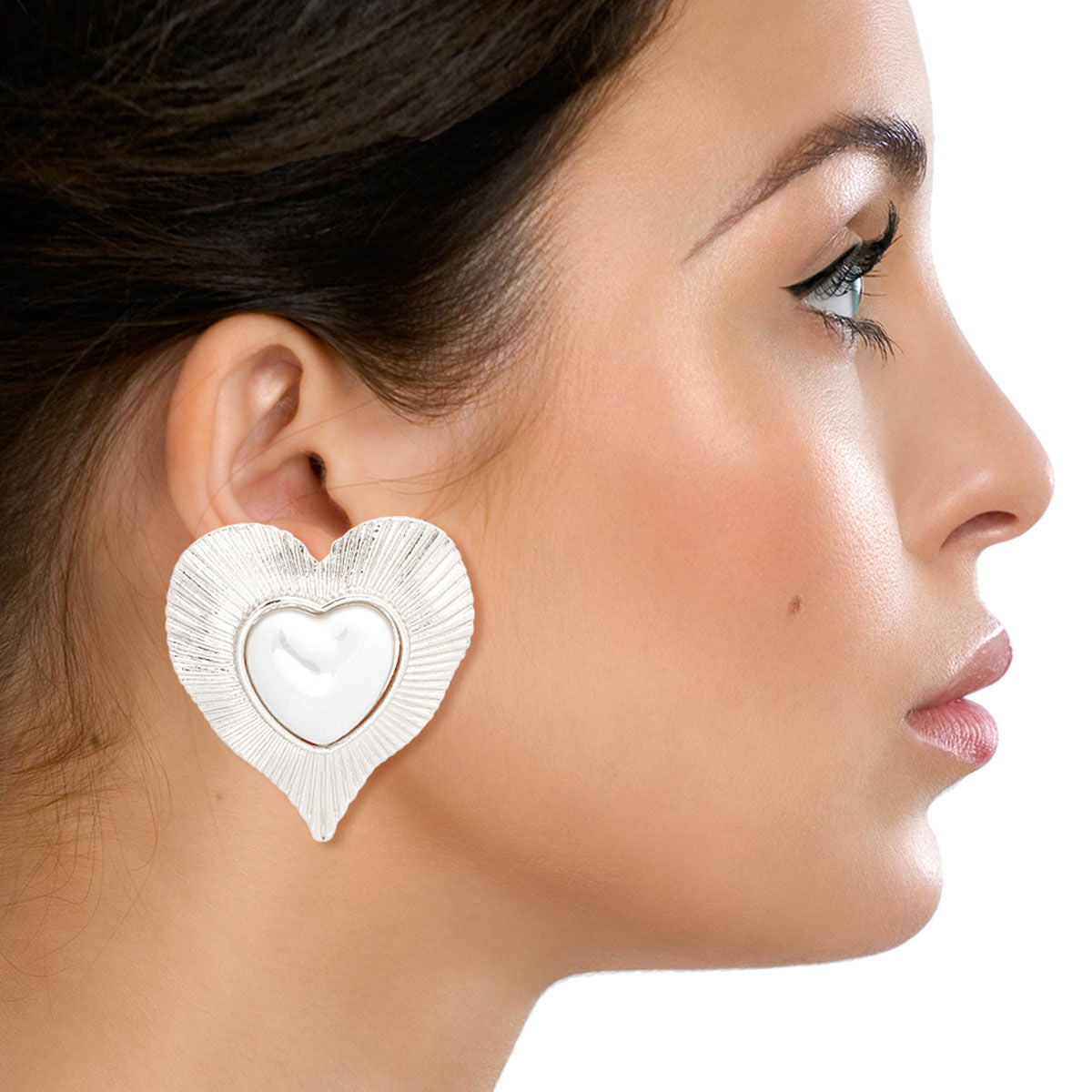 Silver Ribbed Heart Pearl Clip Ons - Premium Wholesale Jewelry from Pinktown - Just $12! Shop now at chiquestyles