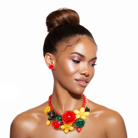 Red, Green, and Yellow Chunky Rose Necklace|18 inches - Premium Wholesale Jewelry from Pinktown - Just $23! Shop now at chiquestyles