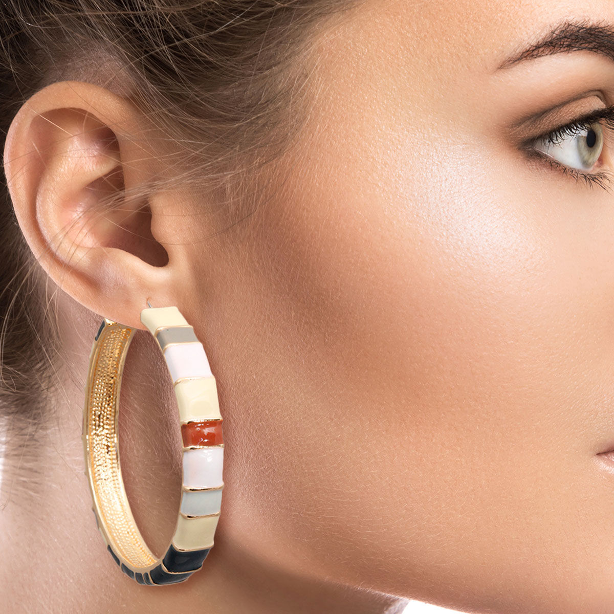 Black Color Block Hoops|2.65 inches - Premium Wholesale Jewelry from Pinktown - Just $15! Shop now at chiquestyles