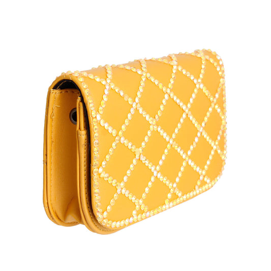 Yellow Quilted Belt Bag|6.75 x 4.5 x 1.85 inches - Premium Wholesale Fashion Accessories from Pinktown - Just $30! Shop now at chiquestyles