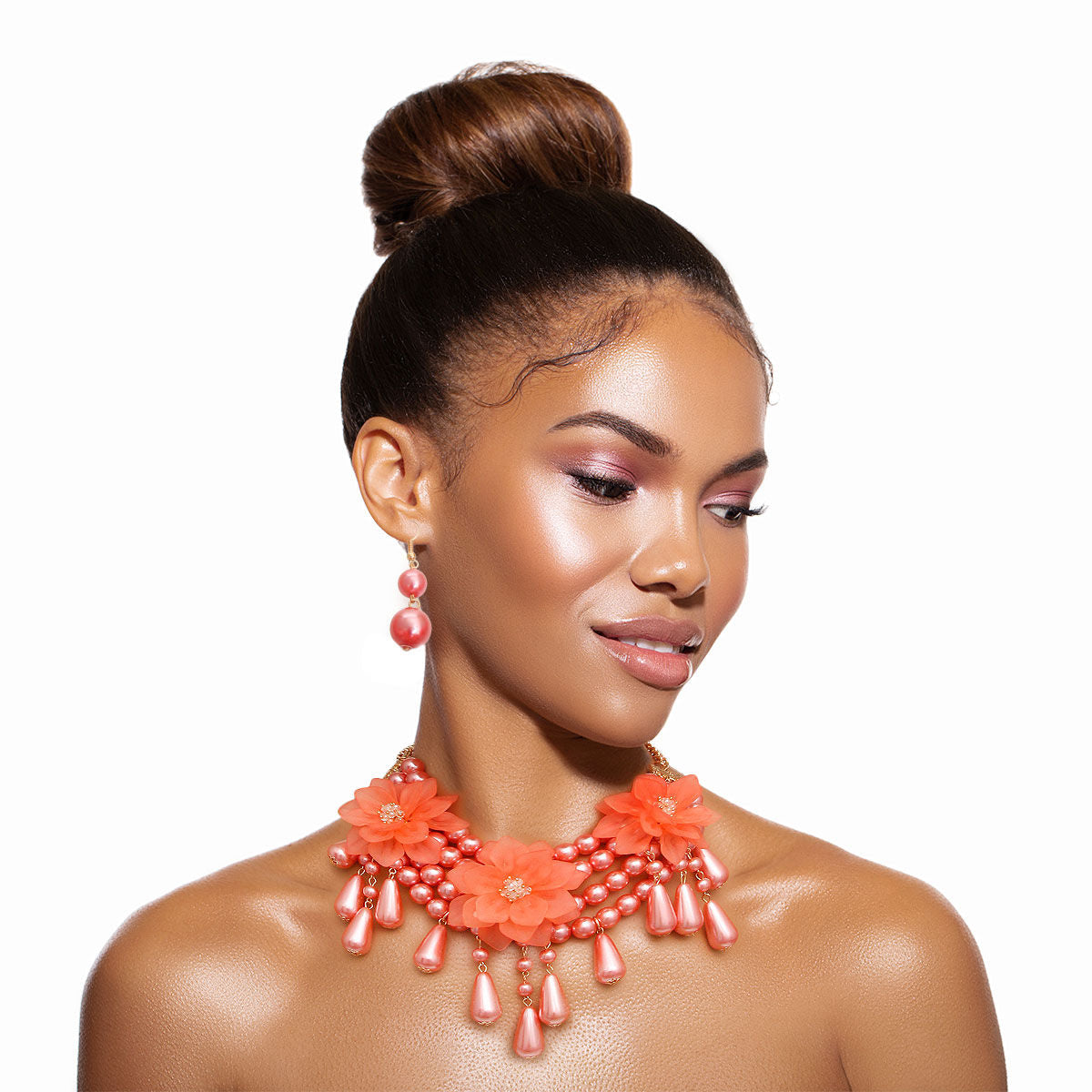 Pink Pearl Teardrop Flower Set|18 inches - Premium Wholesale Jewelry from Pinktown - Just $25! Shop now at chiquestyles