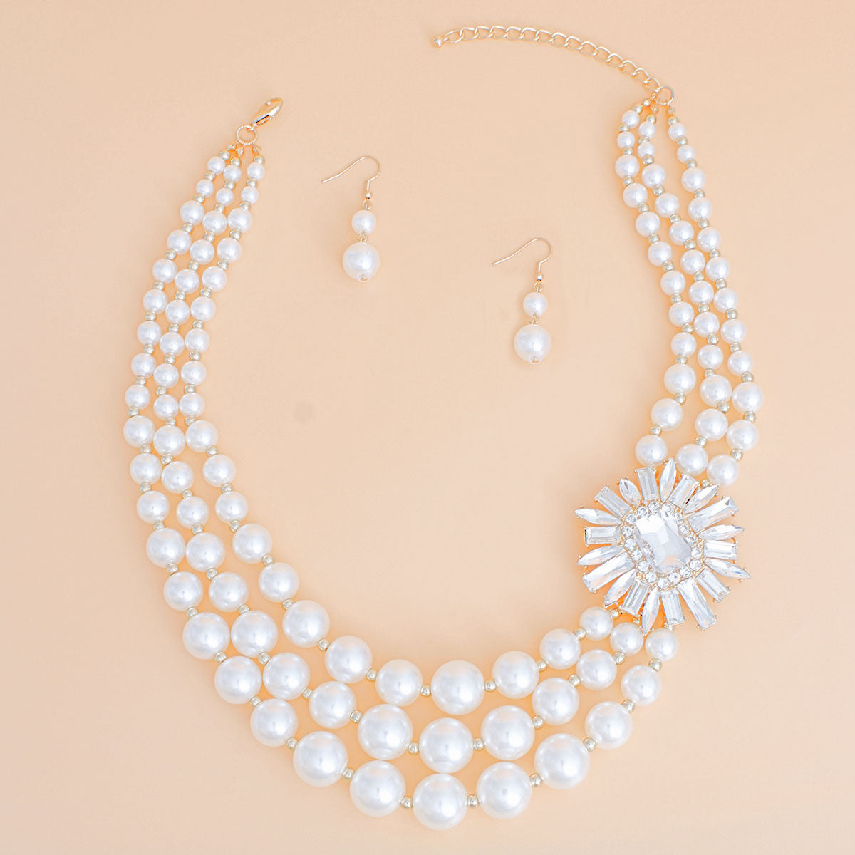 Pearl Necklace Cream Vintage Stone Set for Women - Premium Wholesale Jewelry from Pinktown - Just $19! Shop now at chiquestyles
