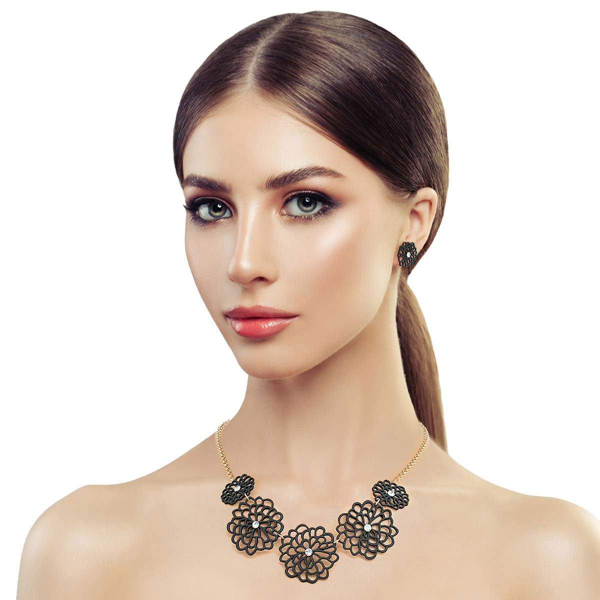 Black Matte Metal Cut Out Flower Necklace|17 inches - Premium Wholesale Jewelry from Pinktown - Just $12! Shop now at chiquestyles