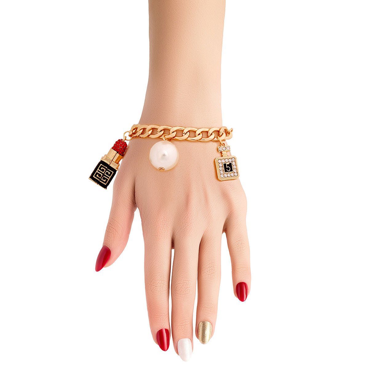 Luxury Designers Charms Gold Bracelet - Premium Wholesale Jewelry from Pinktown - Just $17! Shop now at chiquestyles