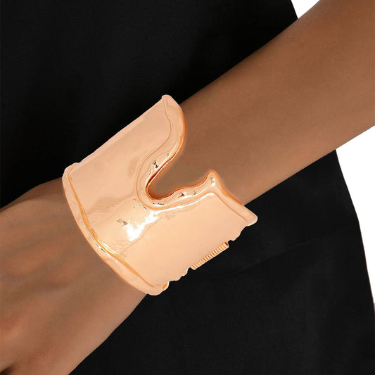 Gold Cut Out Edged Cuff|8.5 inches - Premium Wholesale Jewelry from Pinktown - Just $19! Shop now at chiquestyles