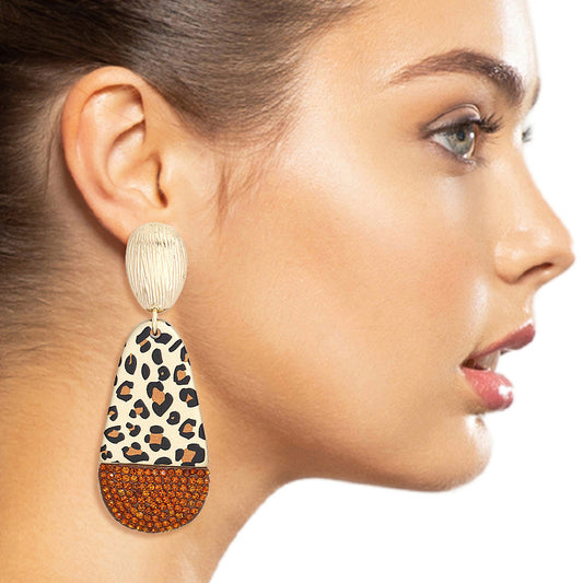 Dangle Gold Leopard Medium Drop Earrings for Women|3.45 x 1.2 inches - Premium Wholesale Jewelry from Pinktown - Just $14! Shop now at chiquestyles
