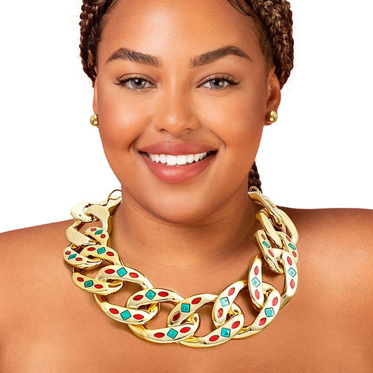 Gold Red Green Detail Chain Set|18 inches - Premium Wholesale Jewelry from Pinktown - Just $16! Shop now at chiquestyles