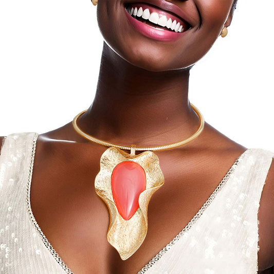 Curved Leaf Pink Resin Pendant Set|18 inches - Premium Wholesale Jewelry from Pinktown - Just $22! Shop now at chiquestyles