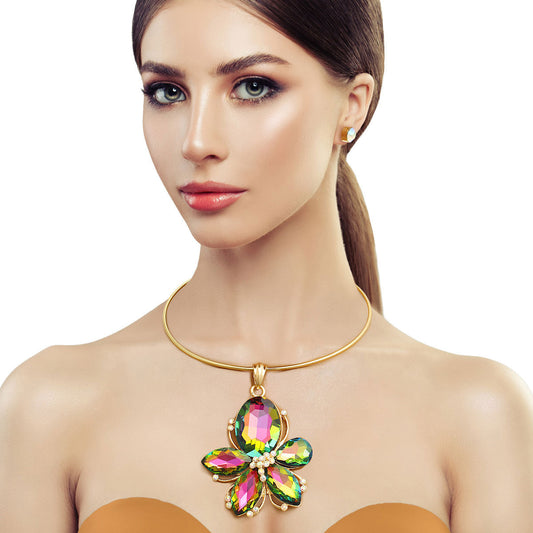 Pink Green Crystal Flower Necklace|18 inches - Premium Wholesale Jewelry from Pinktown - Just $22! Shop now at chiquestyles