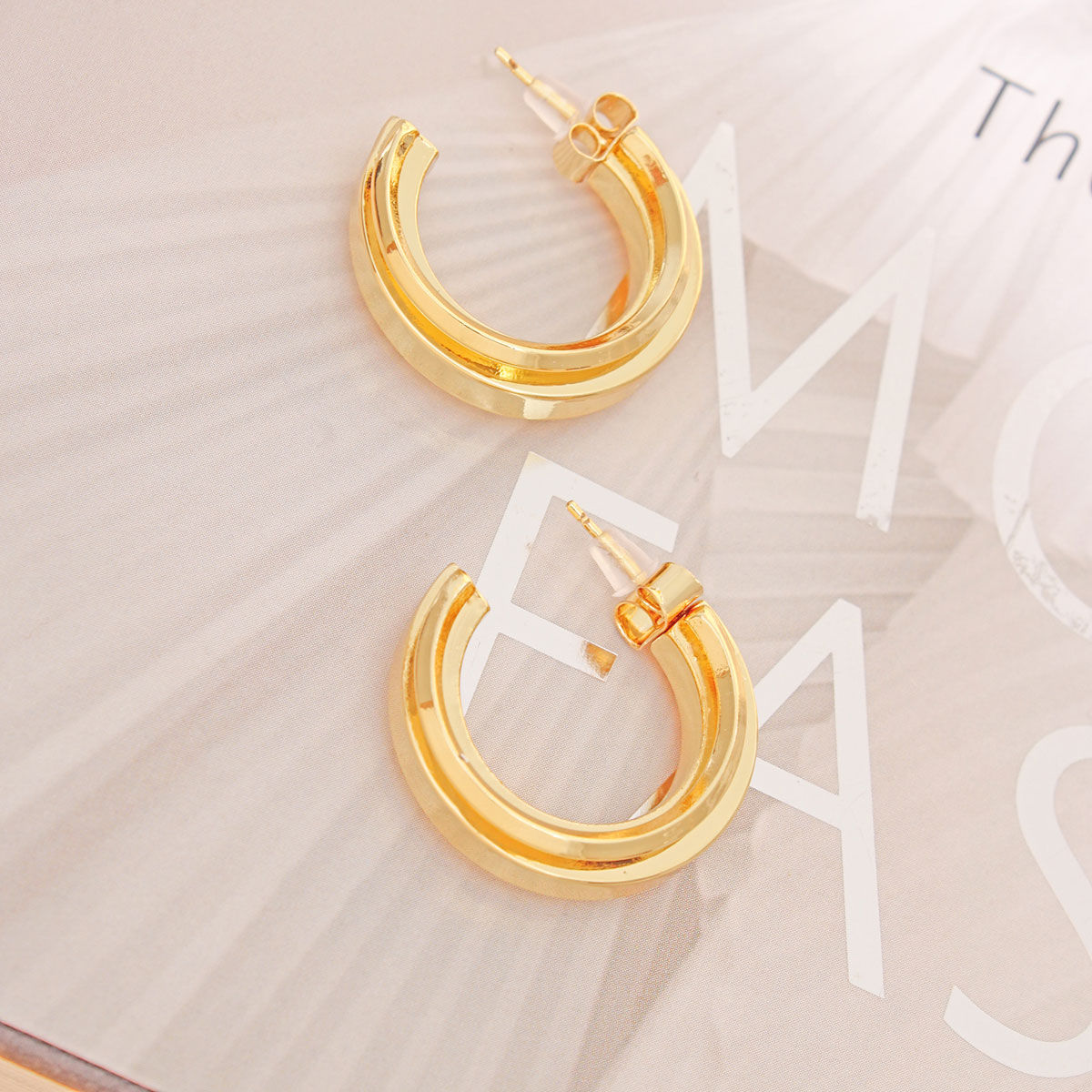 Hoop 14K Gold Small Solid Metal Earrings for Women|1 inch - Premium Wholesale Jewelry from Pinktown - Just $12! Shop now at chiquestyles