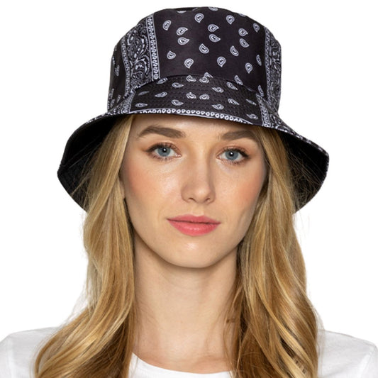 Black Bandana Reversible Bucket Hat|One Size - Premium Wholesale Fashion Accessories from Pinktown - Just $17! Shop now at chiquestyles