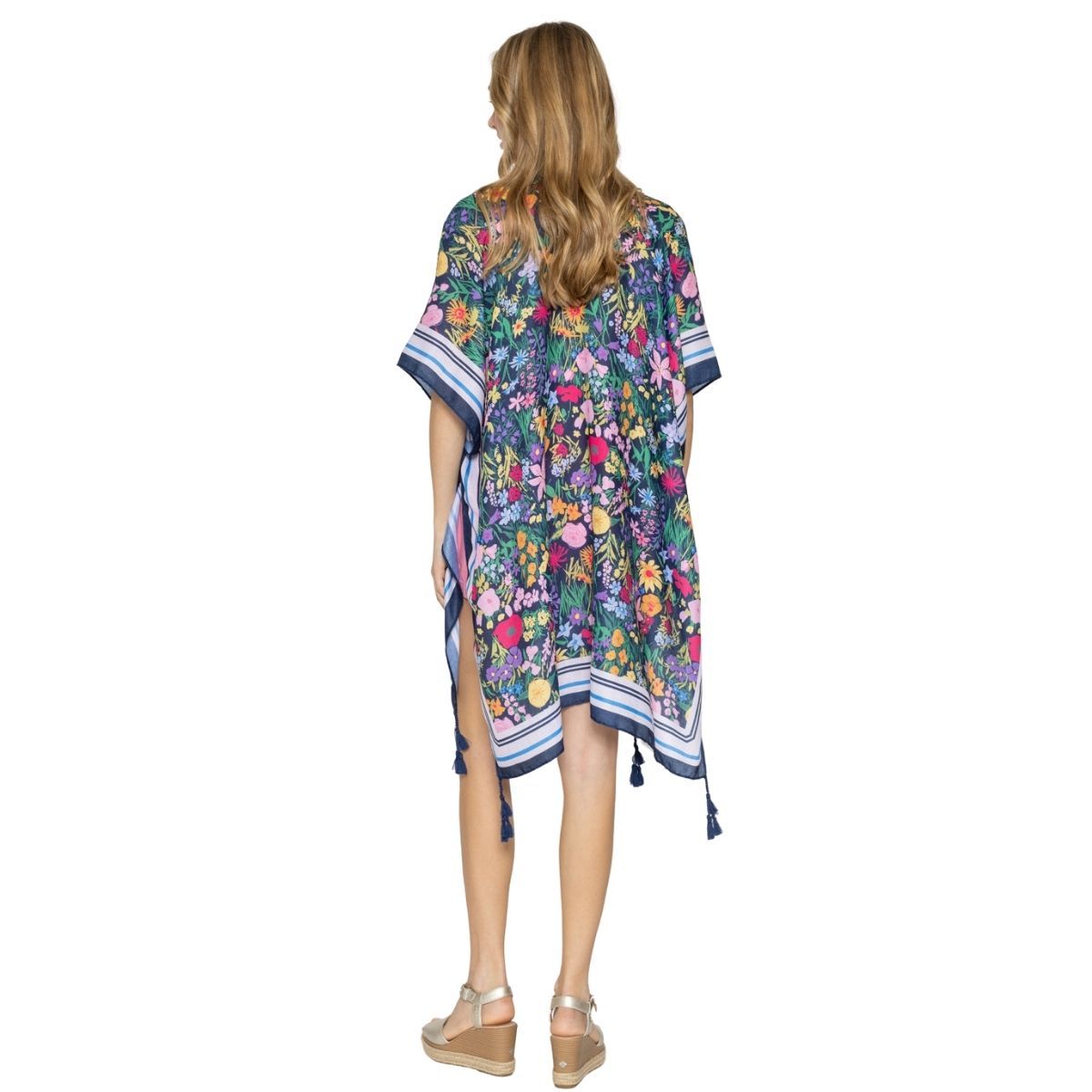 Black Border Floral Tassel Kimono|34.2 x 35.4 inches - Premium Wholesale Boutique Clothing from Pinktown - Just $23! Shop now at chiquestyles